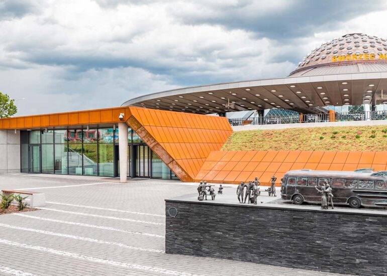 ślusarka aluminiowa dworzec autobusowy w kielcach