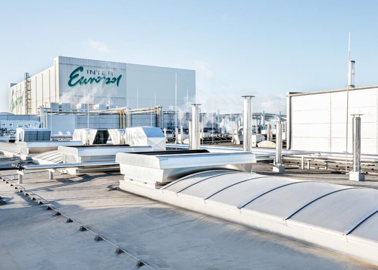 świetliki dachowe z aerożelem